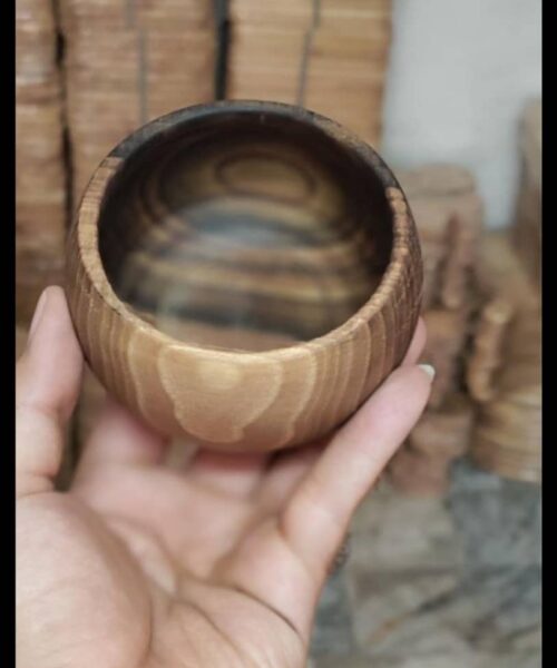 کاسه چوبی