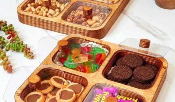 اردو خوری درب دار چوبی