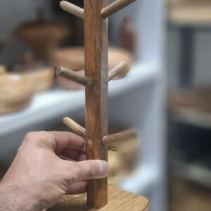 آویز فنجان