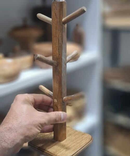 آویز فنجان