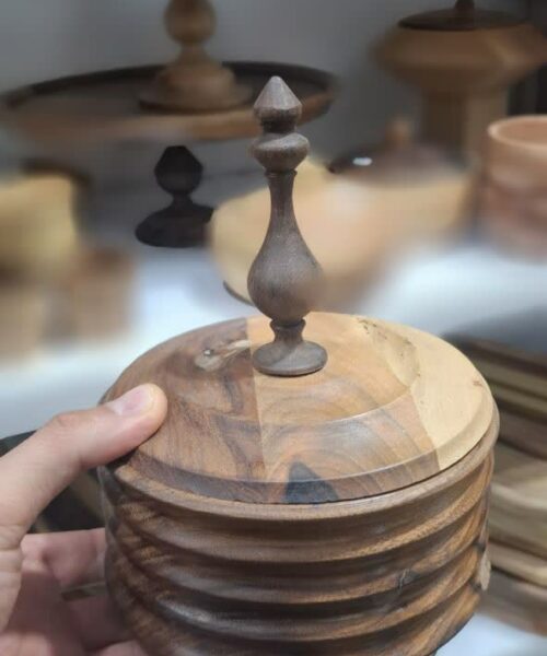 شکلات خوری